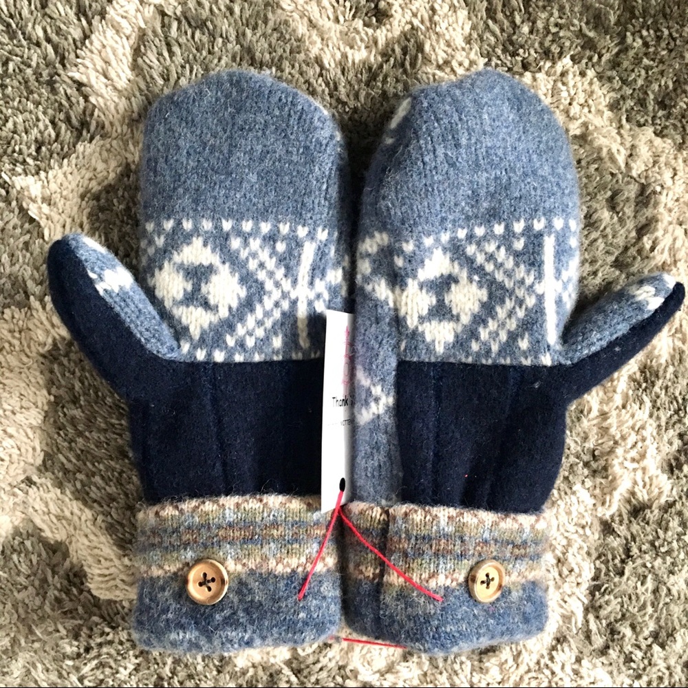 Wool/ Cashmere Recycled Mittens NWT